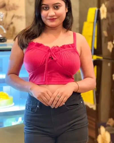 Call Girls Kishangarh Bas